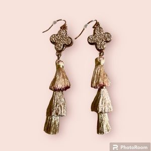 HOOK DROP EARRINGS IN ROSE GOLD WITH TASSESLS